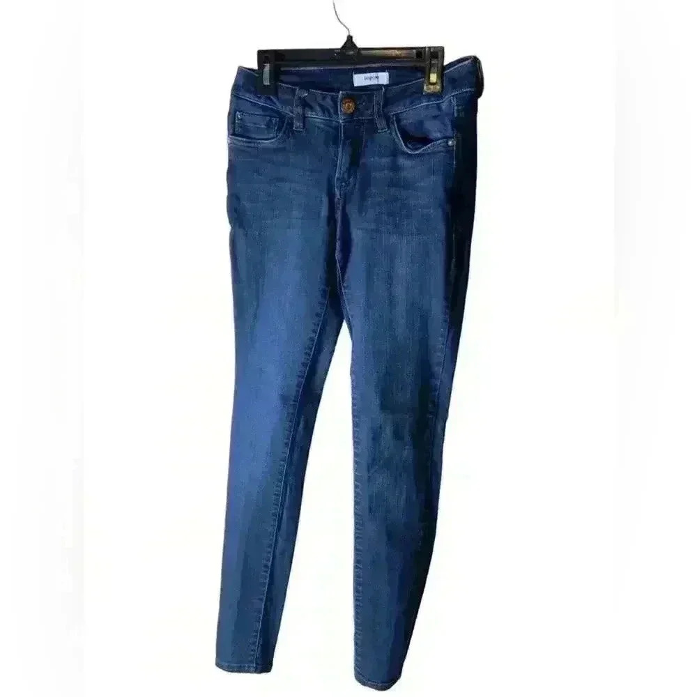 Kenzie Jeans Women's Size 25 Skinny Whiskers Stretch Straight Leg Blue Denim